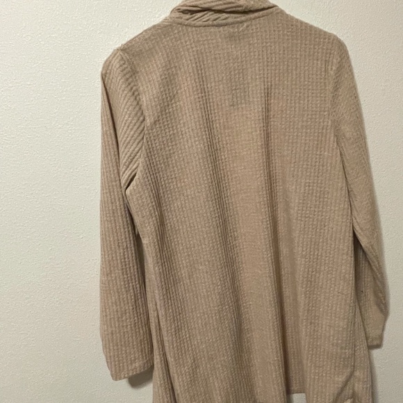 Layne Bryant Knit Tan Cardigan NWT Size 14/16 Women’s - Picture 5 of 5